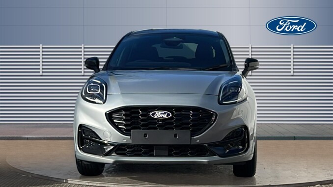 Ford Puma 1.0 EcoBoost Hybrid mHEV ST-Line Black Package 5dr Petrol Hatchback - Image 3